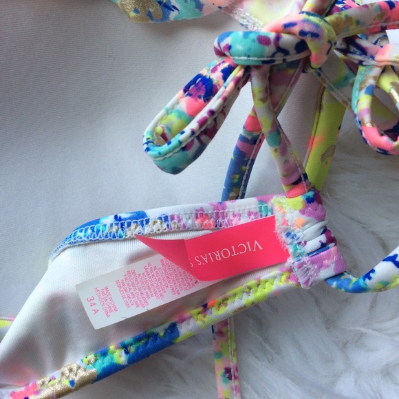 VS ‘The Fabulous’ Floral Print Push-Up Top - Picture 4 of 5